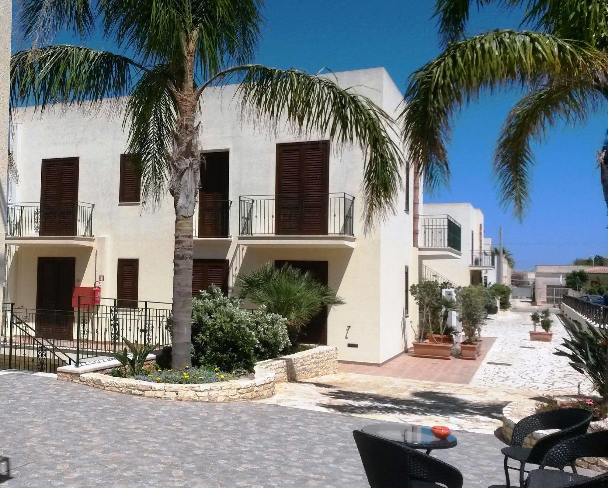 Hotel Sikania سان فيتو لو كابو المظهر الخارجي الصورة