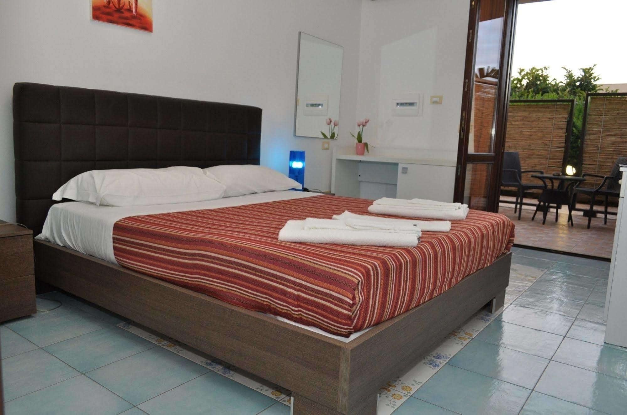 Hotel Sikania سان فيتو لو كابو المظهر الخارجي الصورة